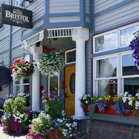 The Bristol Hotel Steamboat Springs Exterior photo